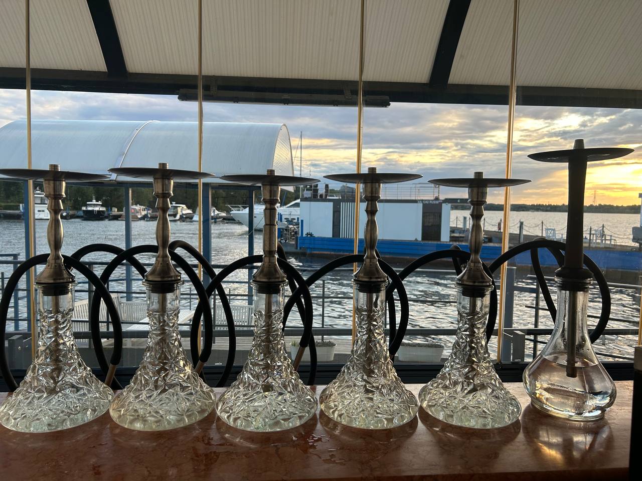 Уникальный кальянный кейтеринг «Hookah-Service»: новый формат выездных кальянов в Москве кальянщик, на, выезд